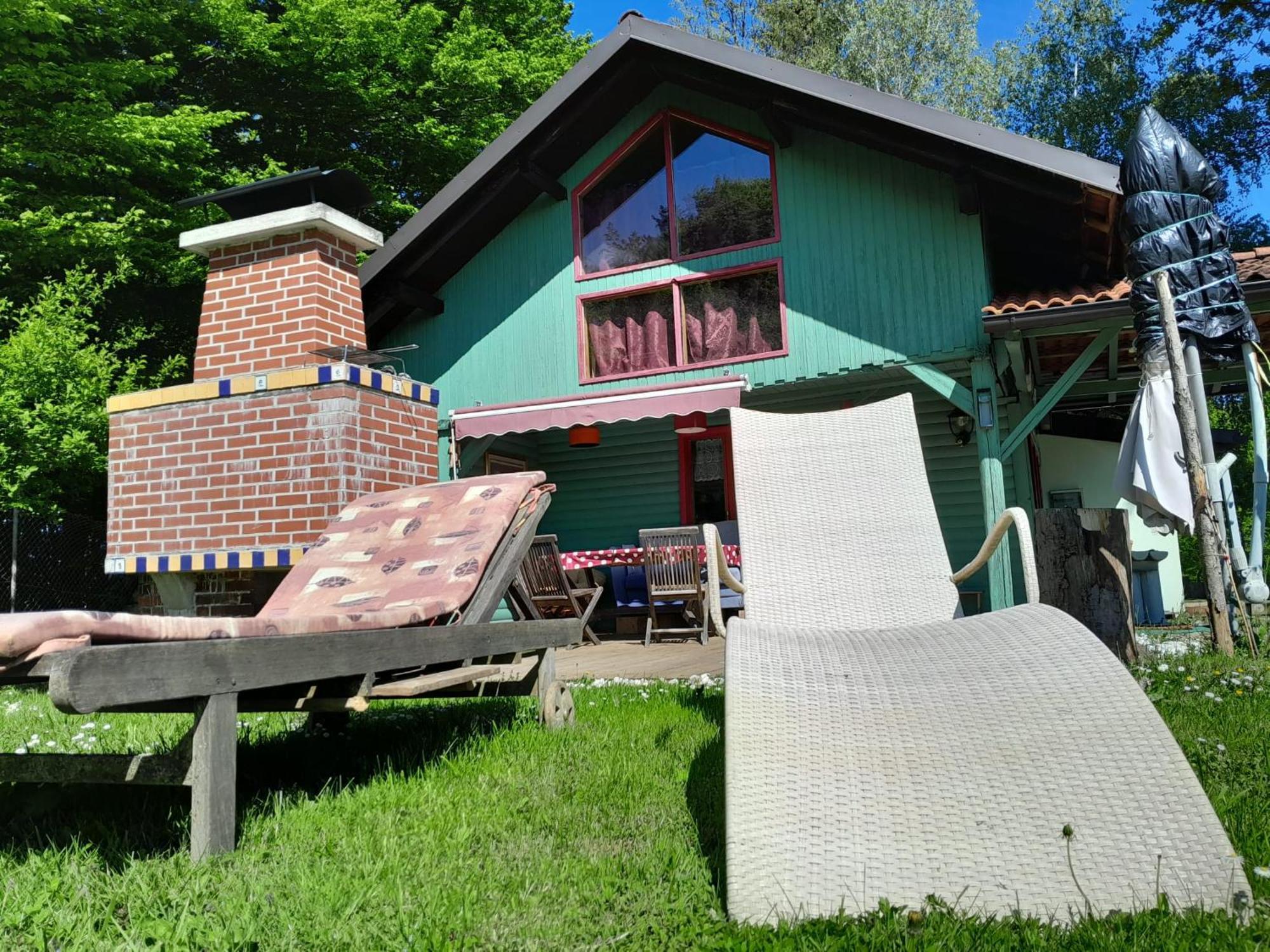 Fairytale Wooden House By Ljubljana Villa Grosuplje Luaran gambar